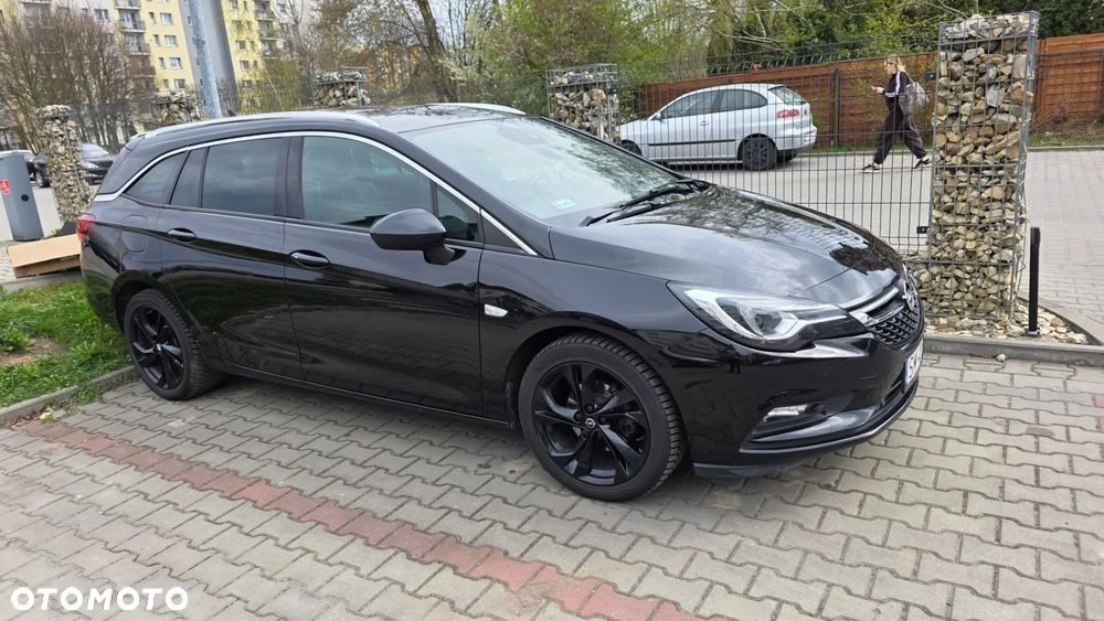 Opel Astra 1.6 D (CDTI) Start/Stop Innovation - 2