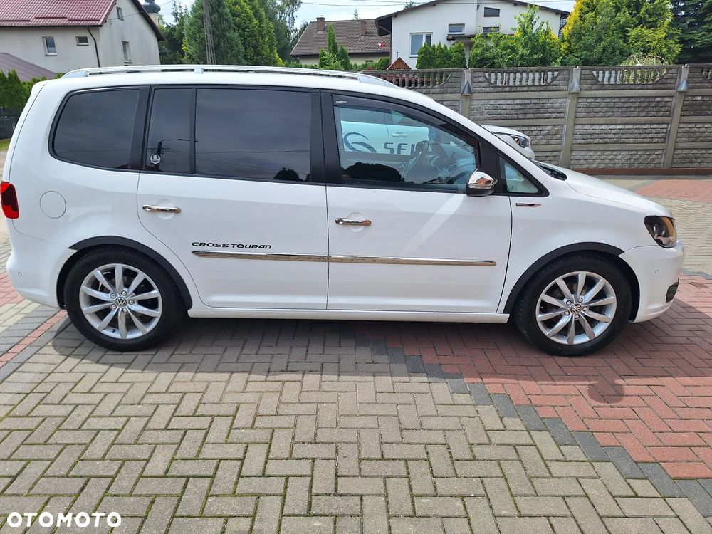 Volkswagen Touran 1.6 TDI DPF Highline - 10