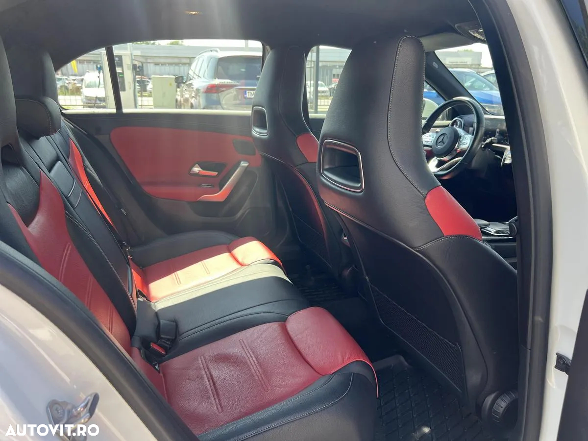 Mercedes-Benz A 200 4MATIC Aut. - 15