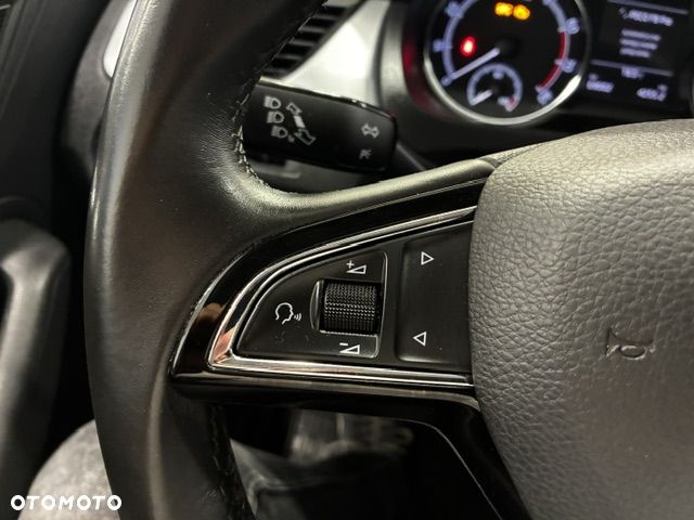 Skoda RAPID 1.0 TSI Ambition - 22