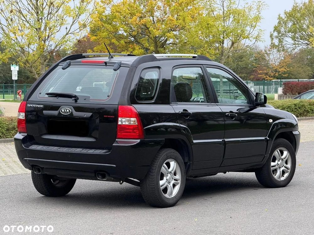 Kia Sportage 2.0 CRDI 2WD Cup - 4