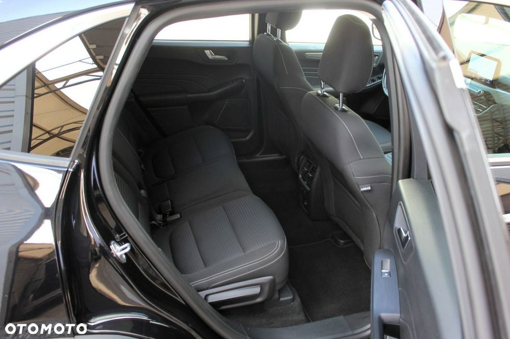 Ford Kuga 2.5 Duratec FHEV TITANIUM - 11