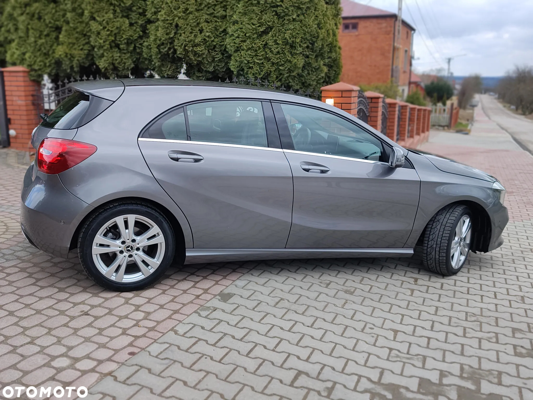 Mercedes-Benz Klasa A 180 CDI (BlueEFFICIENCY) AMG Sport - 3