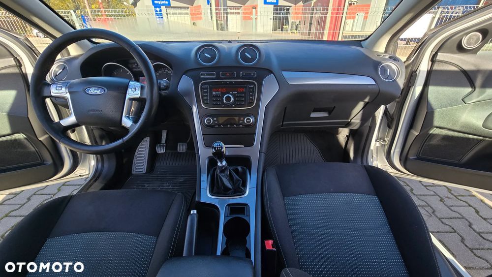 Ford Mondeo 2.0 TDCi Gold X - 13