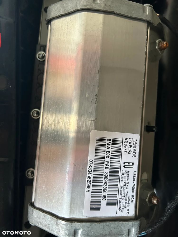 DESKA PODUSZKI NAPINACZE BMW 1 E87 E81 E82 E88 - 12