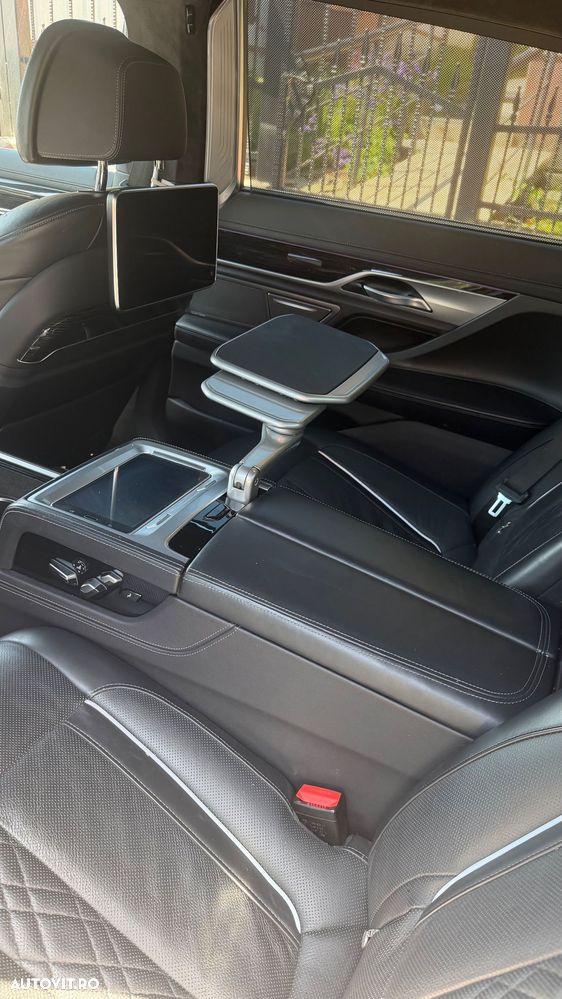 BMW Seria 7 730d xDrive - 13
