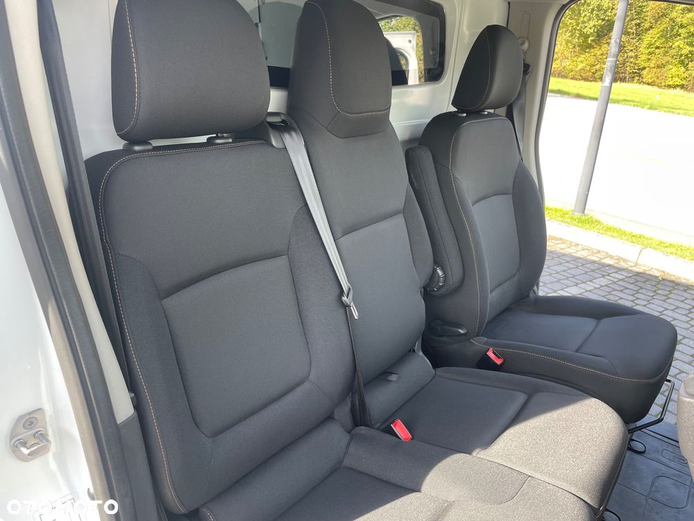 Renault Trafic Long Vivaro Custom T6 Primastar Proace Expert Jumpy - 26