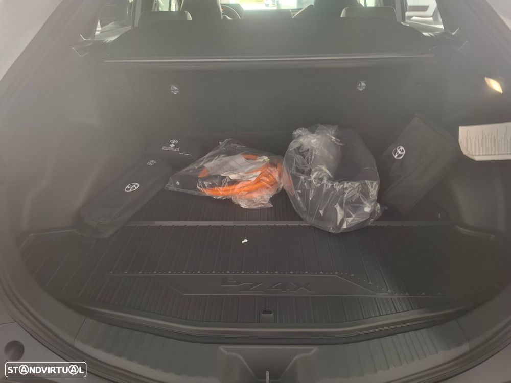 Toyota bZ4X 71,4 kWh Premium - 19