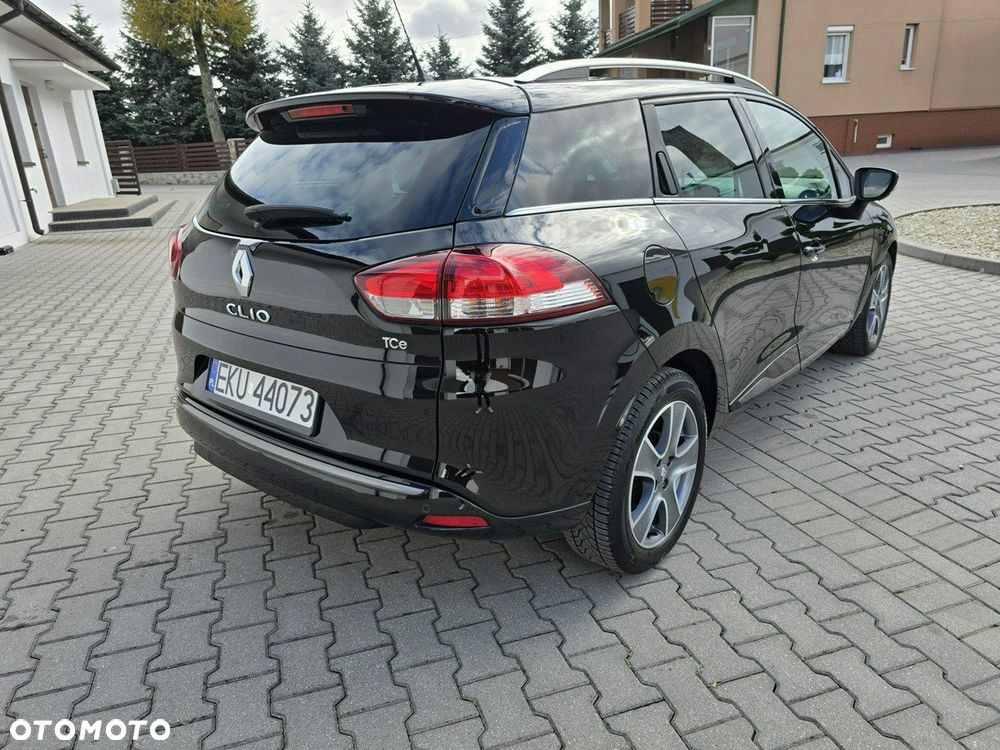 Renault Clio - 10