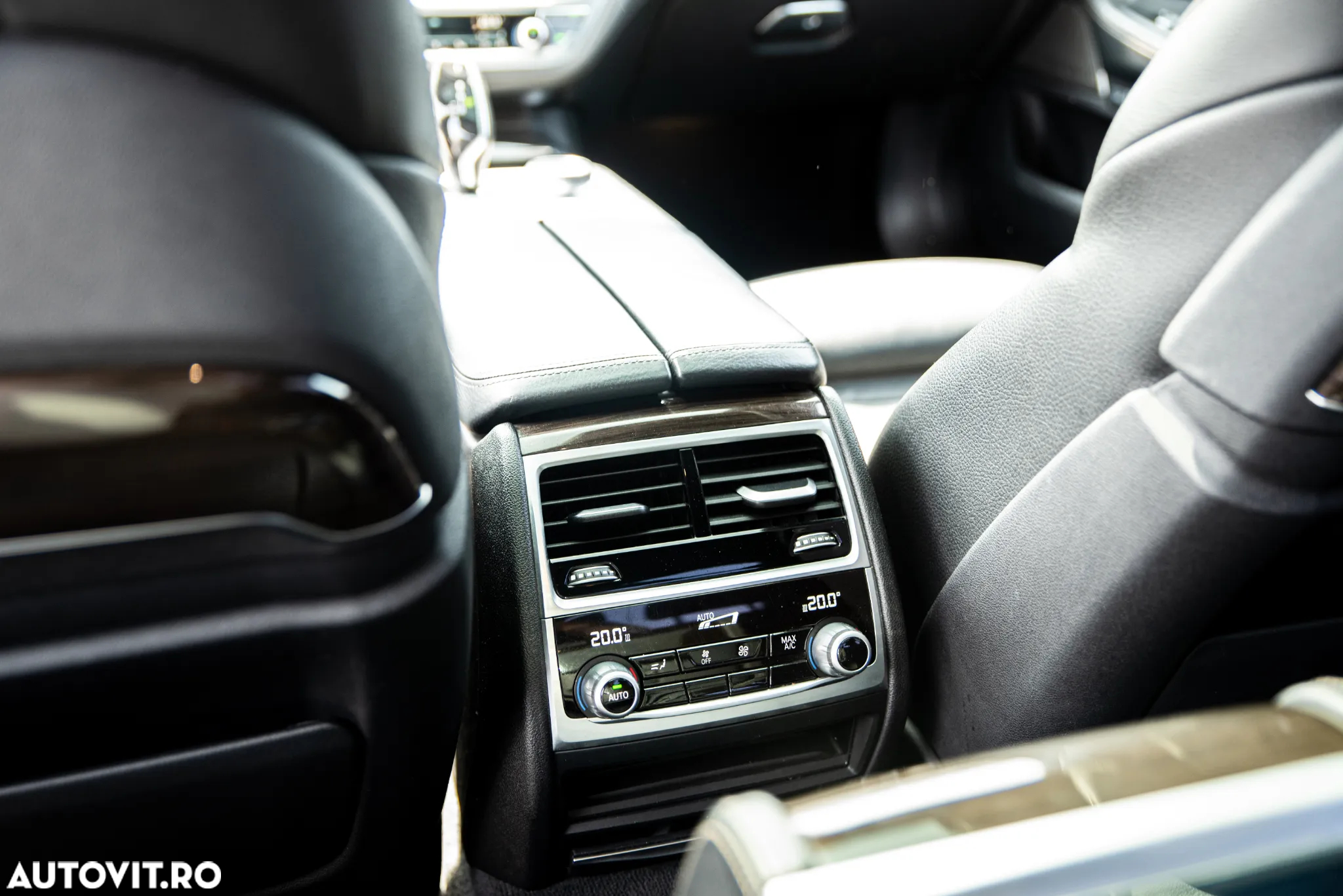 BMW Seria 7 730d - 13