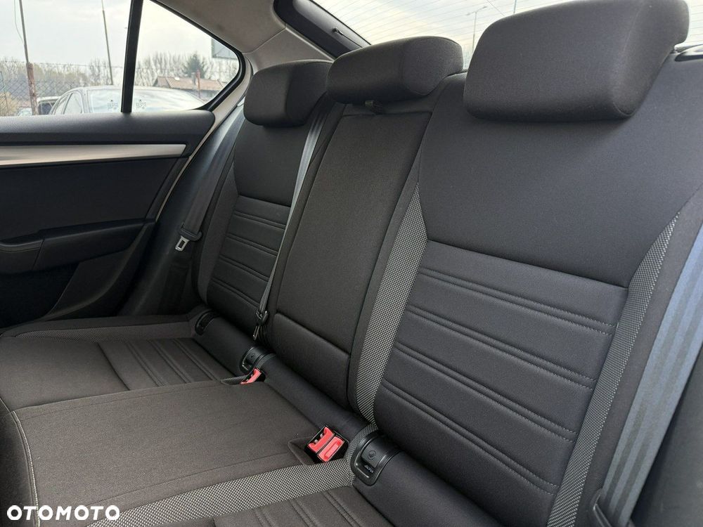 Skoda Octavia 1.6 TDI Ambition - 35
