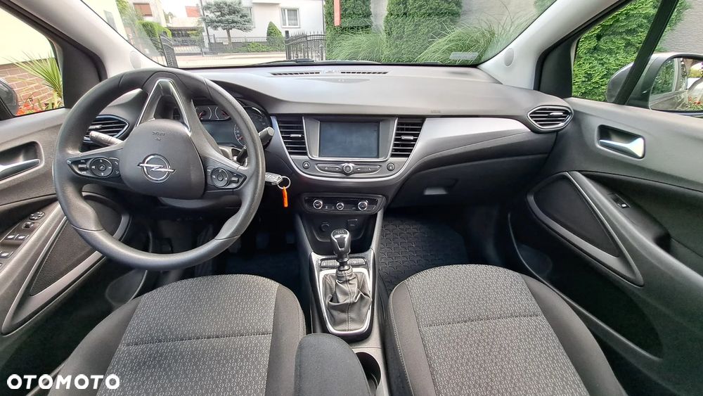Opel Crossland X - 12