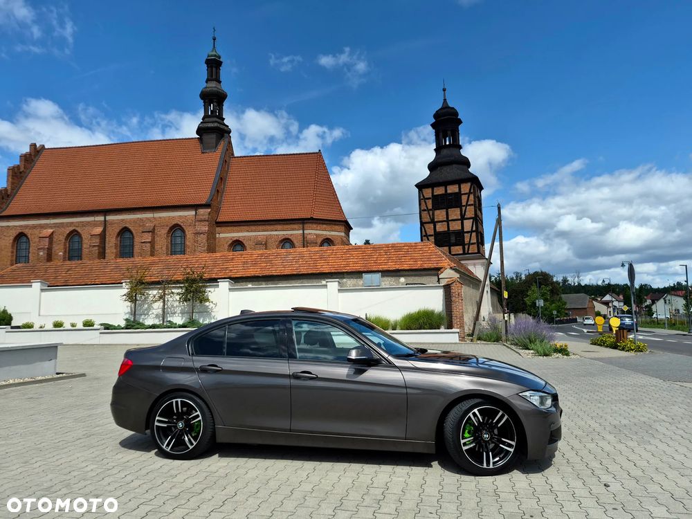 BMW Seria 3 320d Efficient Dynamic Edition Luxury Line - 21