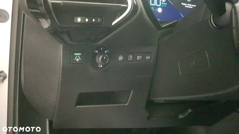 DS Automobiles DS 7 Crossback - 26