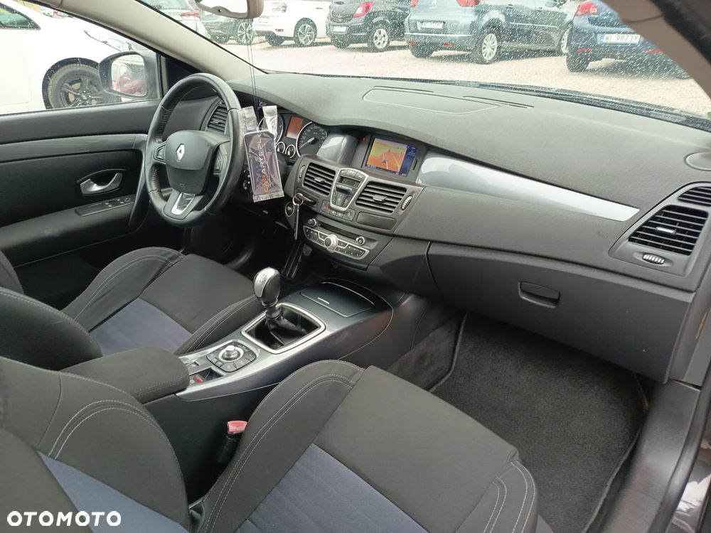 Renault Laguna 2.0 dCi FAP Dynamique - 27