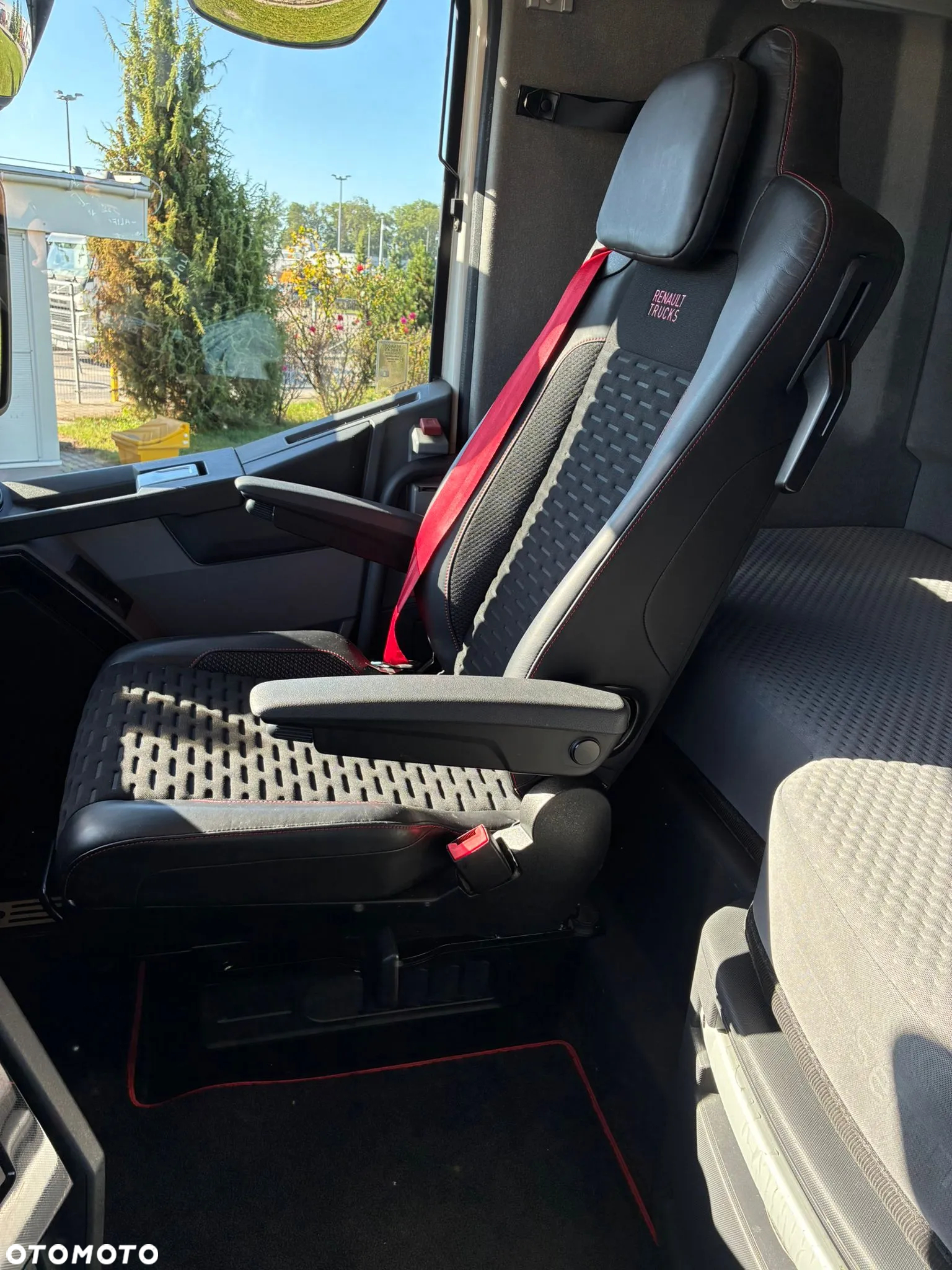 Renault T520 EVO HIGH CAB - 12