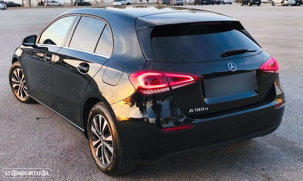 Mercedes-Benz A 180 d Progressive - 13
