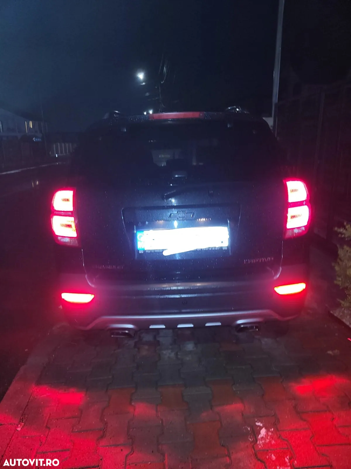 Chevrolet Captiva 2.2D AWD 7 locuri LTZ black leather - 4