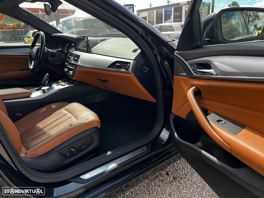 BMW 520 d Auto - 12