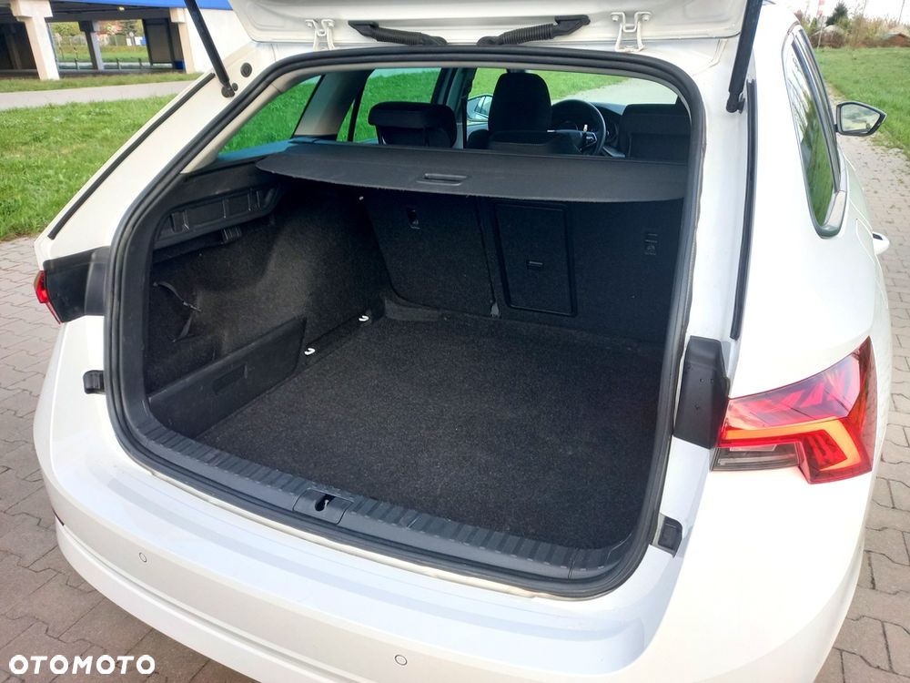 Skoda Octavia 1.5 TSI GPF ACT Ambition - 10