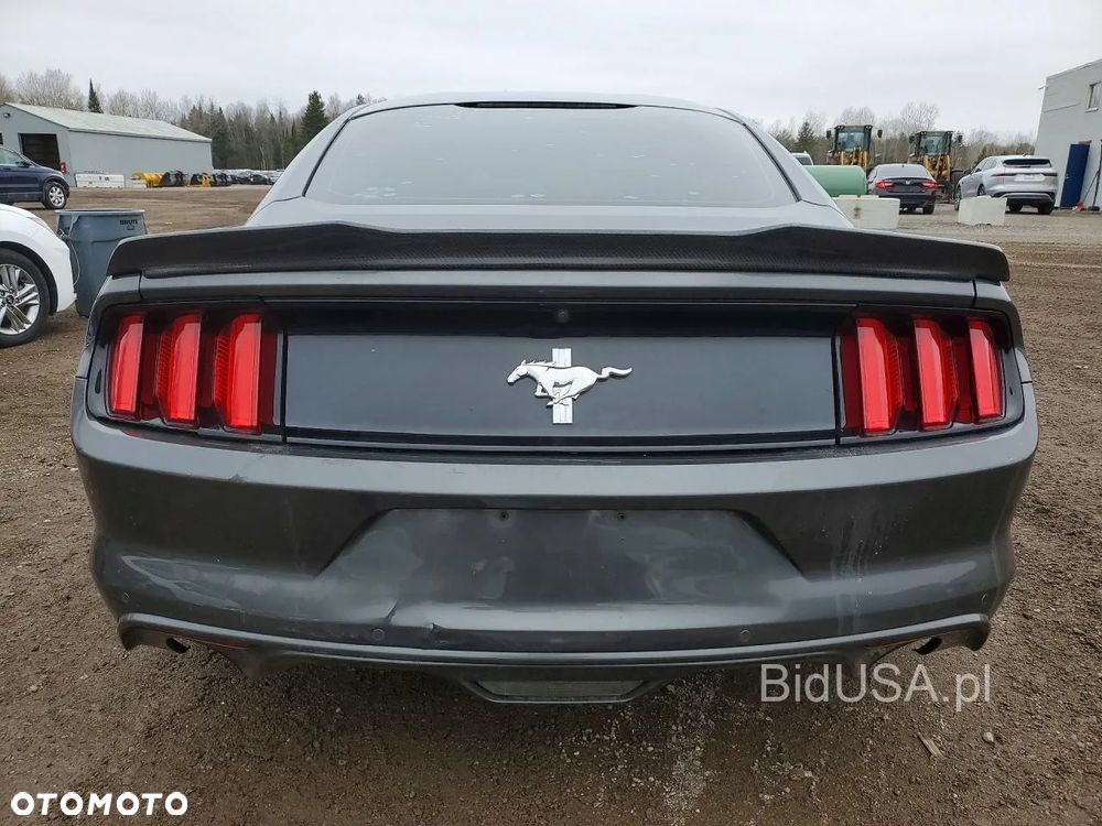 Ford Mustang 3.7 V6 - 4