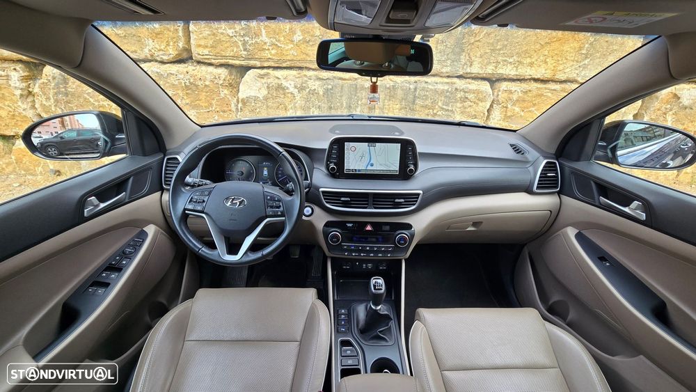 Hyundai Tucson 1.6 CRDi Premium+Pack Pele - 10