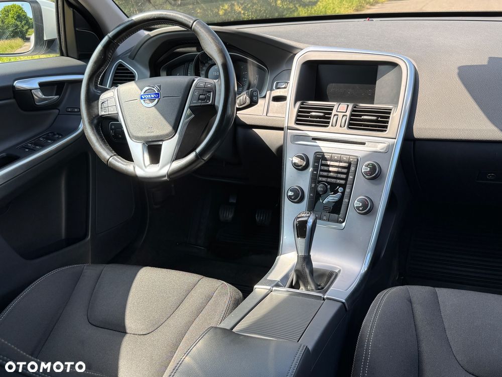 Volvo XC 60 D3 Linje Inscription - 9