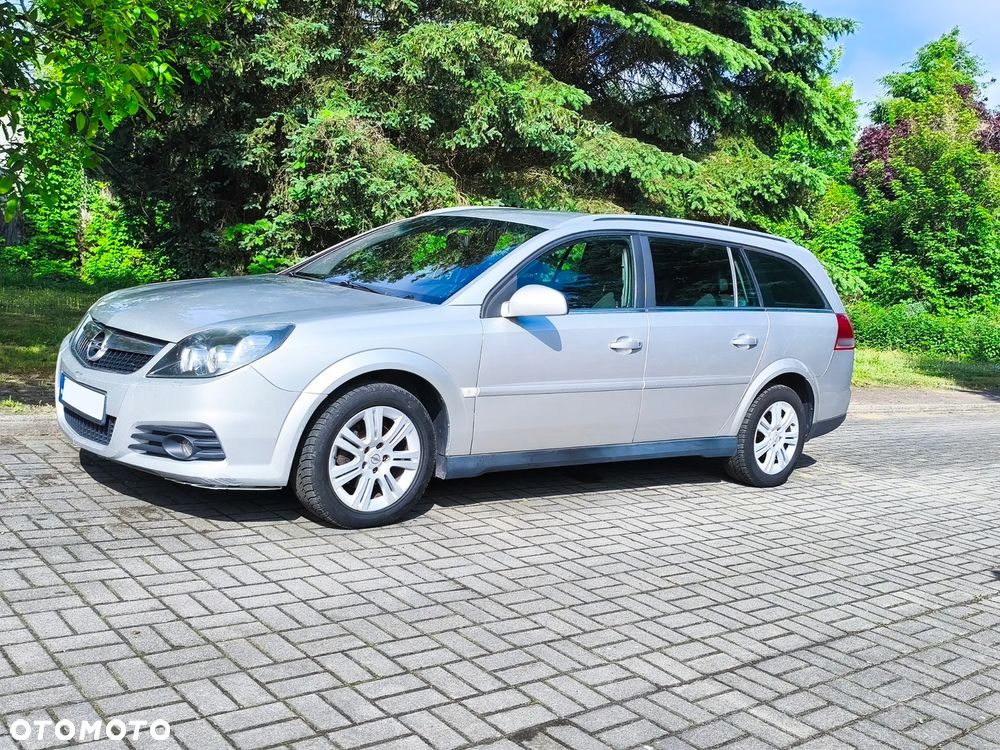 Opel Vectra 1.9 CDTI Cosmo - 17