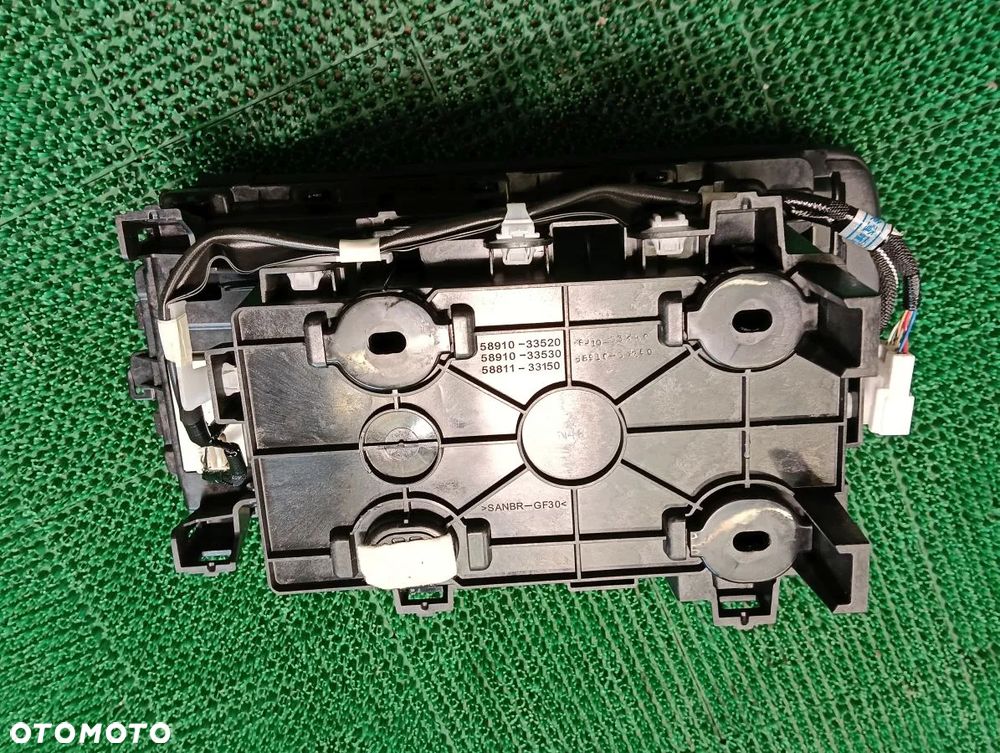 LEXUS ES gen VII od 2018r  Ładowarka Indukcyjna Schowek Tunelu Środkowego - 5