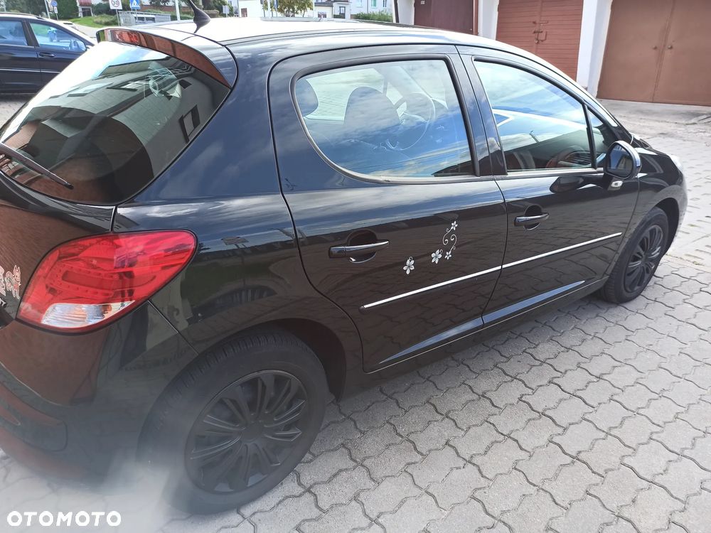 Peugeot 207 1.4 Trendy - 7