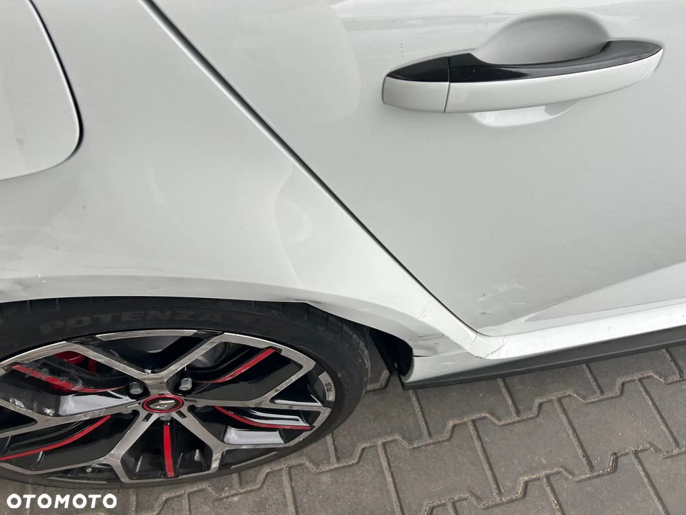 Renault Megane 1.8 TCe FAP R.S Trophy EDC - 14