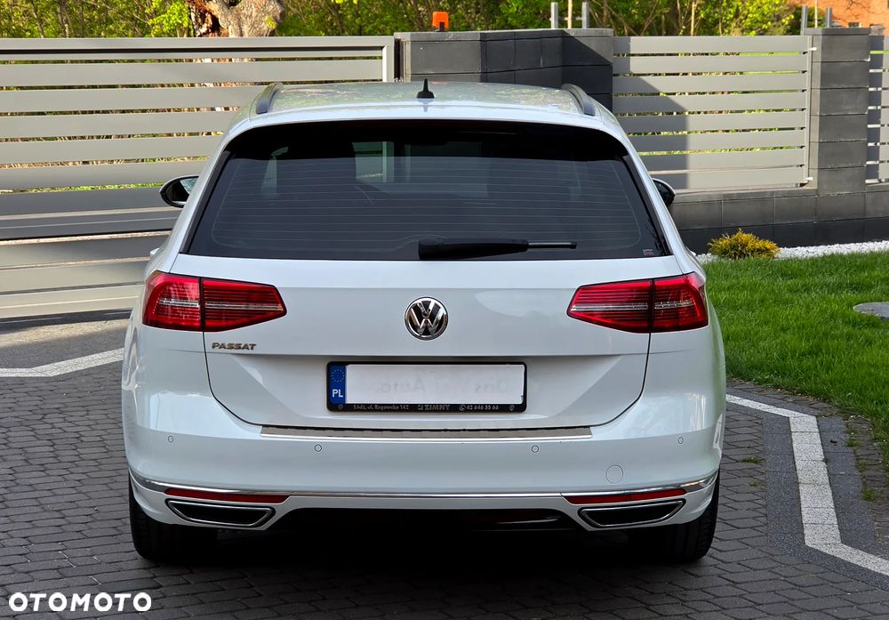 Volkswagen Passat - 10
