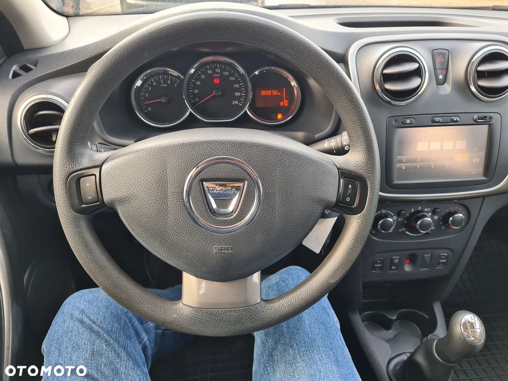 Dacia Sandero 0.9 TCe Laureate - 11
