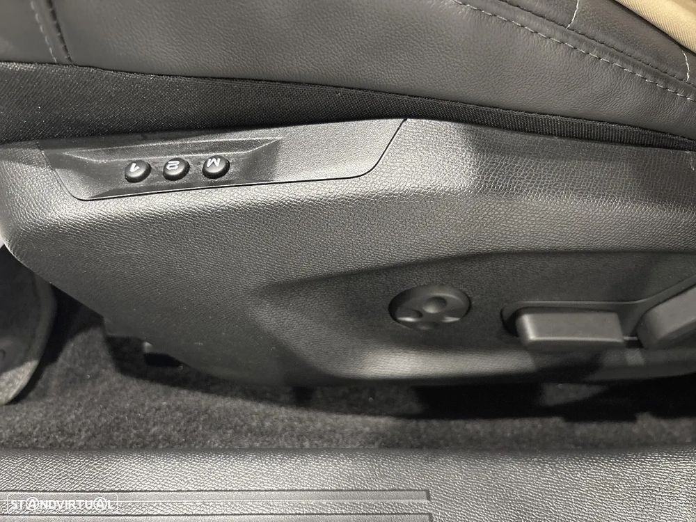 Citroën C5 X Hybrid 145 ë-DSC6 PLUS - 22