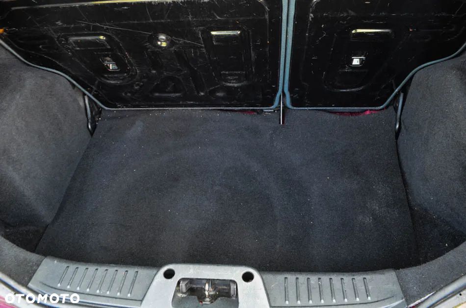 Ford Fiesta 1.25 Ambiente - 26