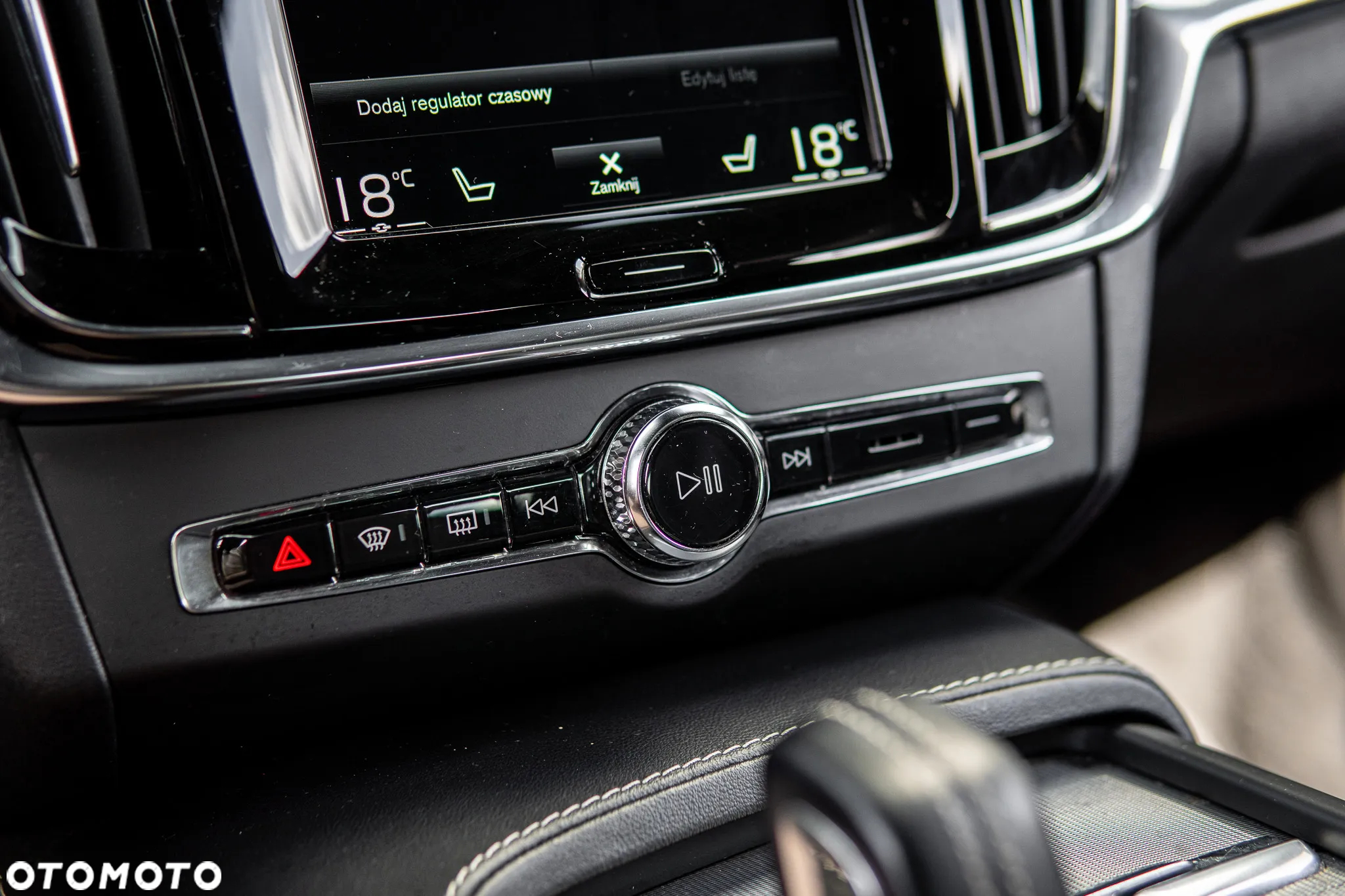 Volvo V90 B4 D AWD Geartronic RDesign - 24