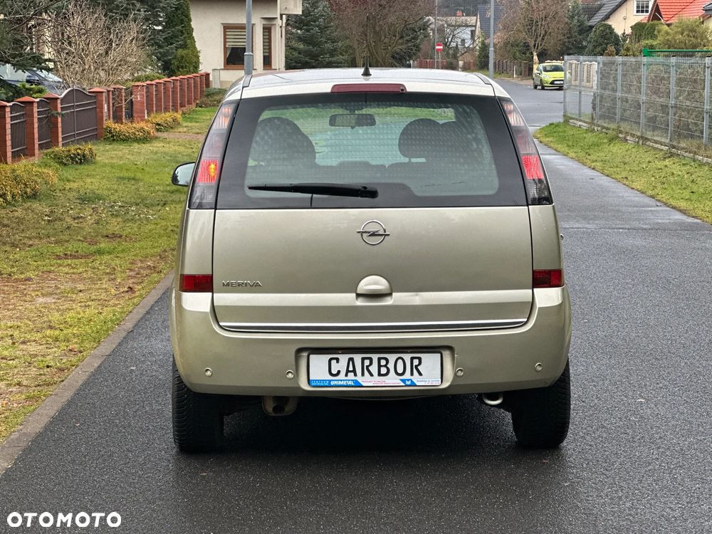 Opel Meriva 1.6 16V Cosmo - 11