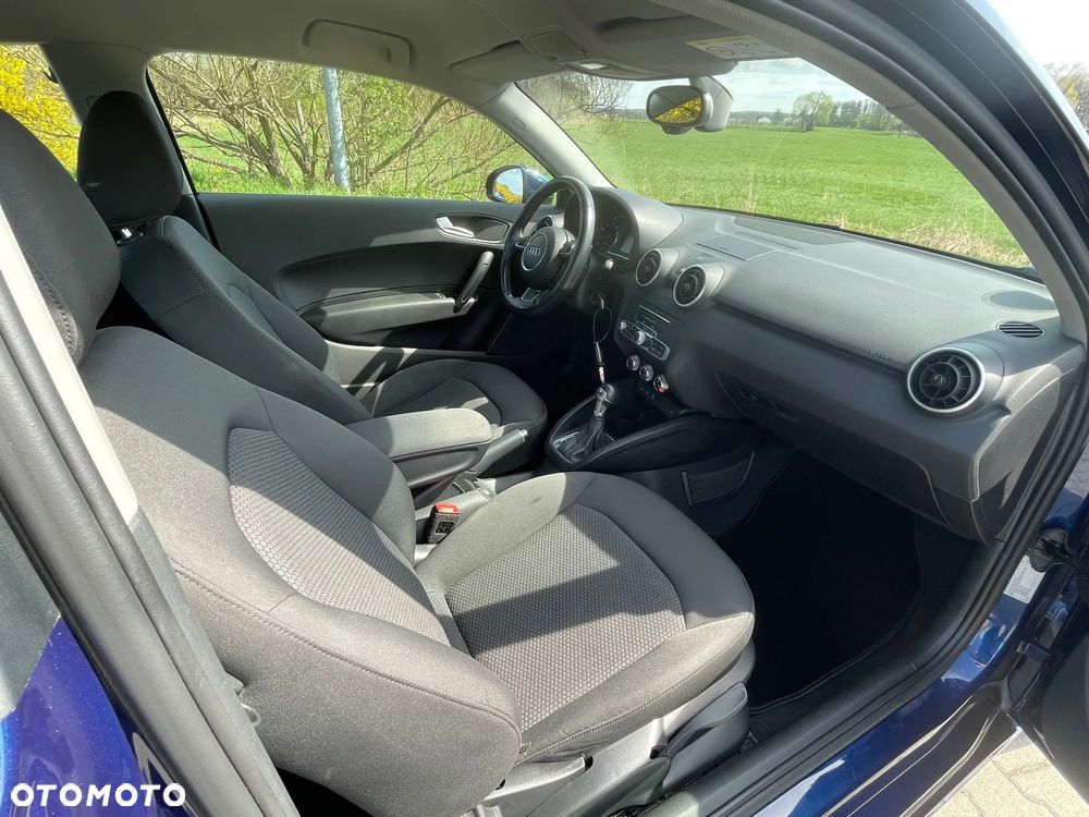 Audi A1 3-drzwiowe 1.4 TFSI S tronic design - 22