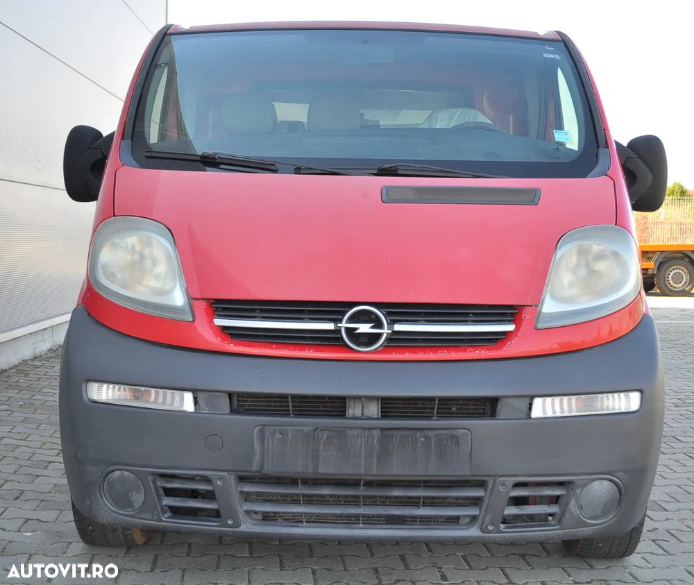 Opel Vivaro 2.5 CDTI L2H1 - 6
