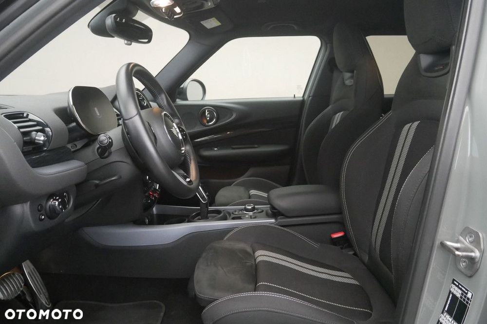 MINI Clubman - 12