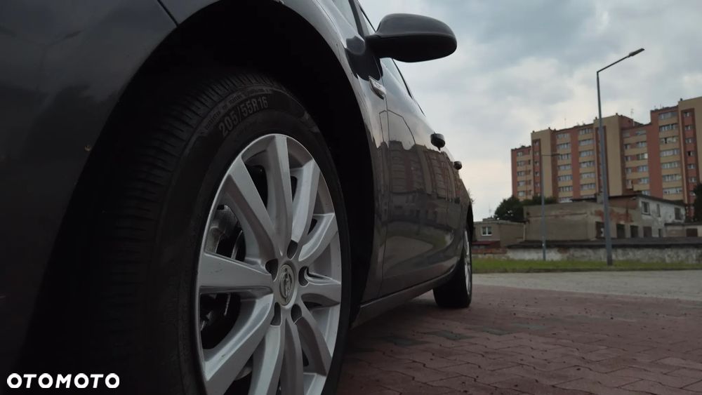 Opel Astra 1.6 - 6