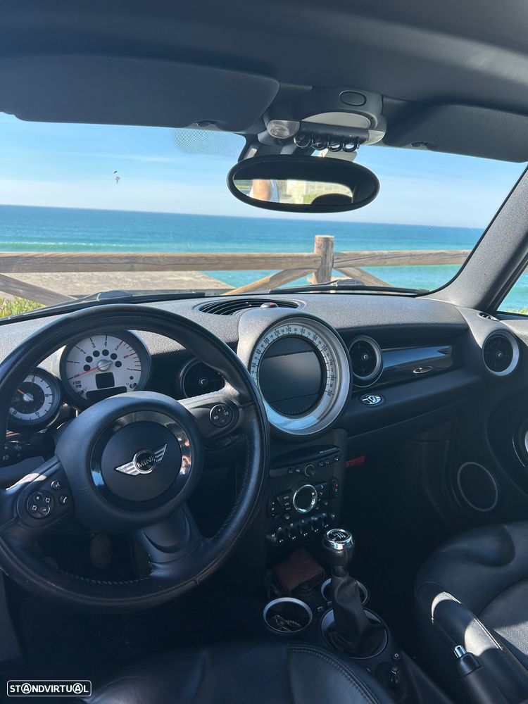 MINI Cabrio Cooper D Highgate - 14