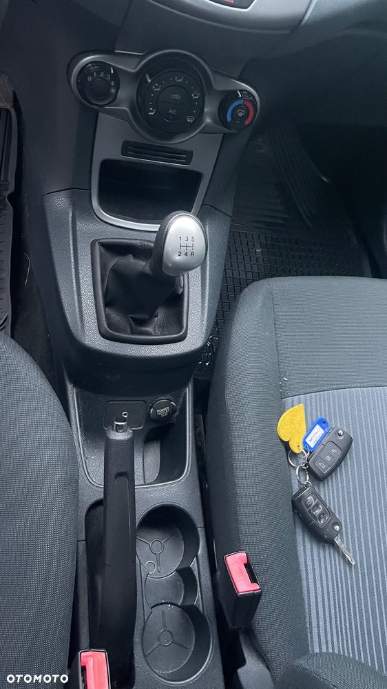 Ford Fiesta 1.25 Ambiente - 16