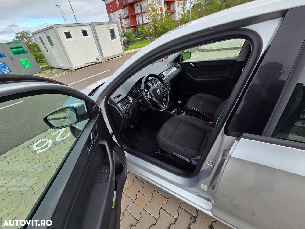 Skoda RAPID - 11