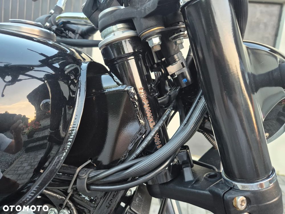 Benelli IMPERIALE 400 - 23