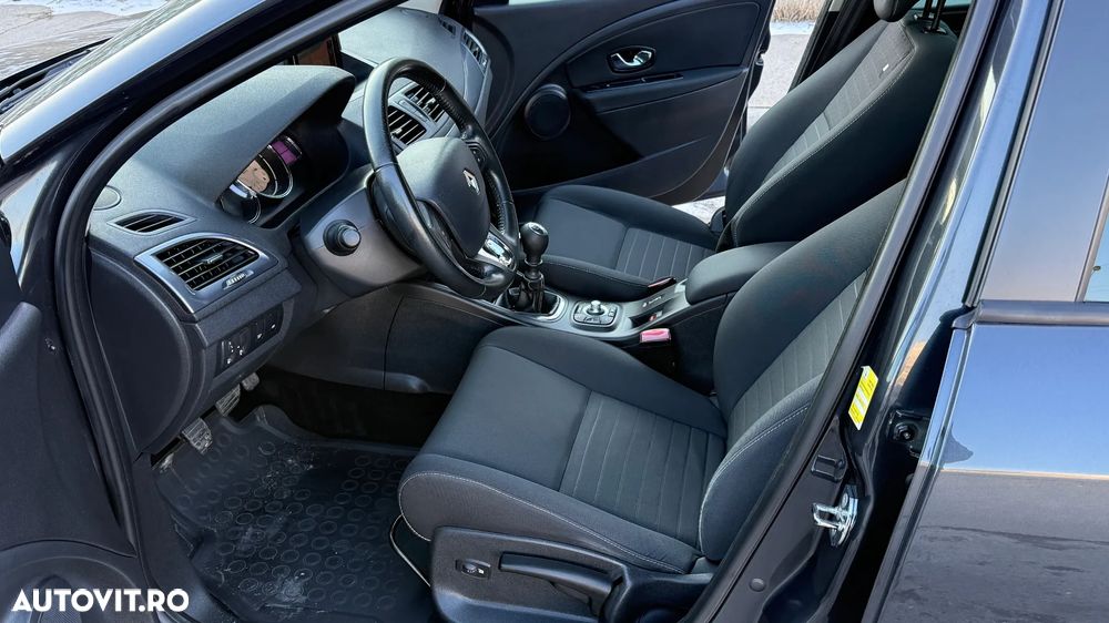 Renault Megane ENERGY dCi 110 Start & Stopp LIMITED - 8