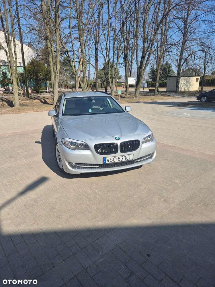 BMW Seria 5 520d Blue Performance - 12