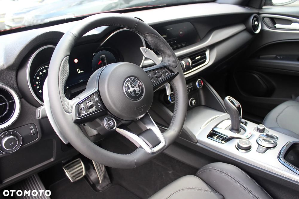 Alfa Romeo Stelvio 2.2 JTDM Veloce Q4 - 13