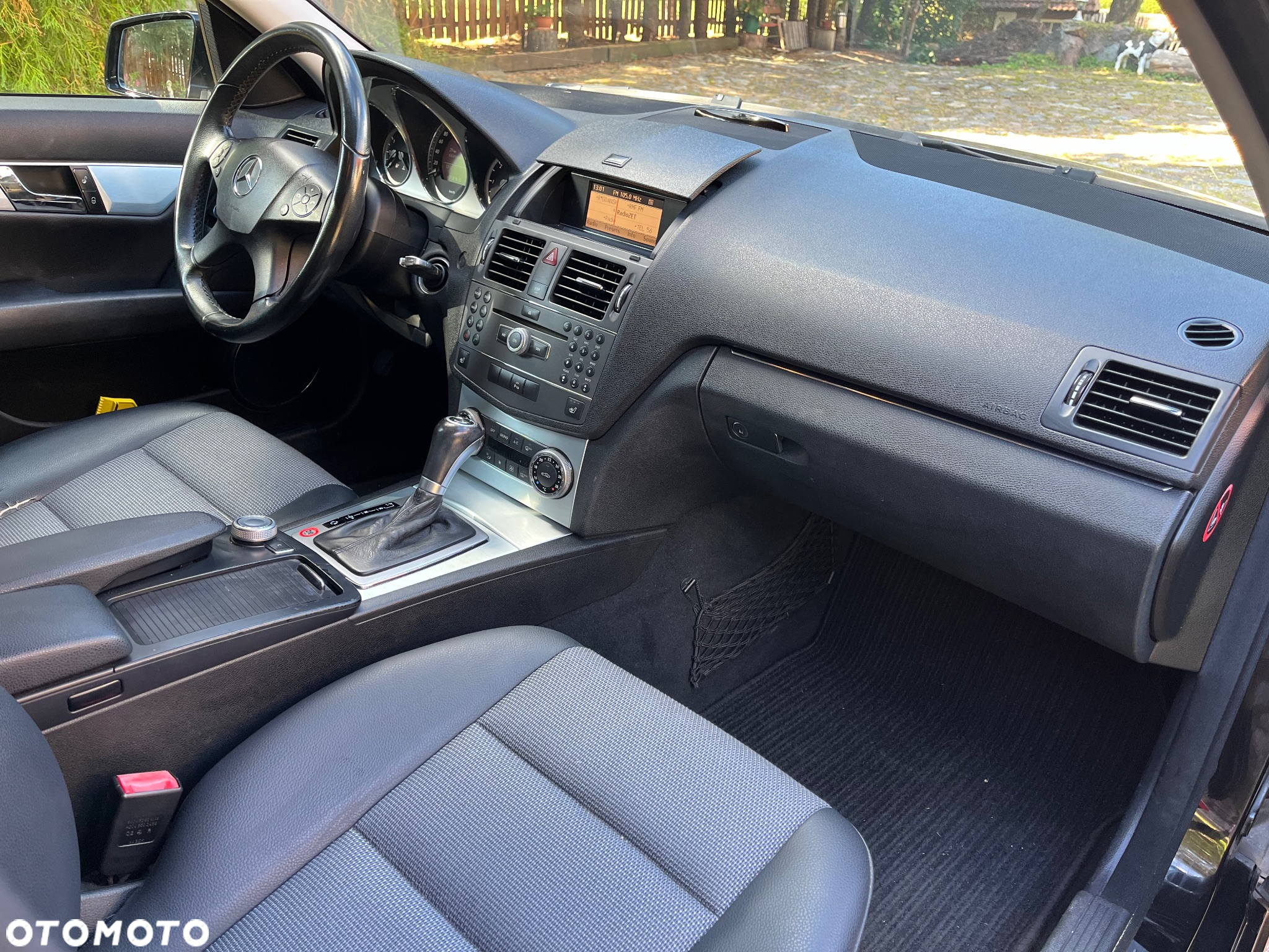 Mercedes-Benz Klasa C 220 T CDI DPF Automatik BlueEFFICIENCY Avantgarde - 12