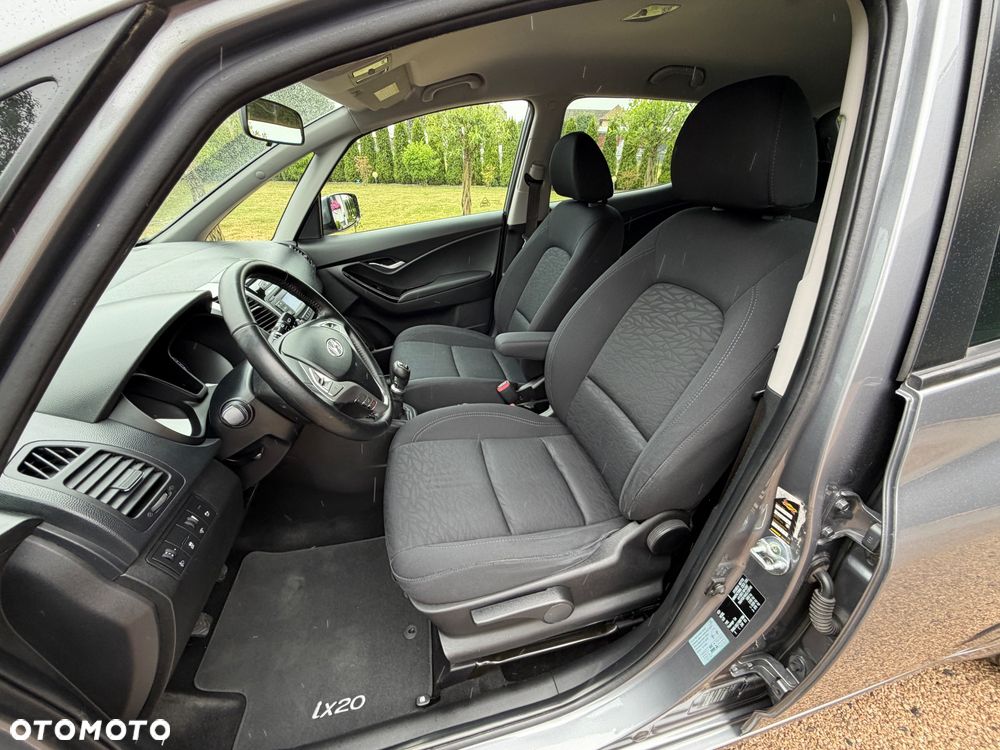 Hyundai ix20 1.4 CRDi blue Comfort - 6